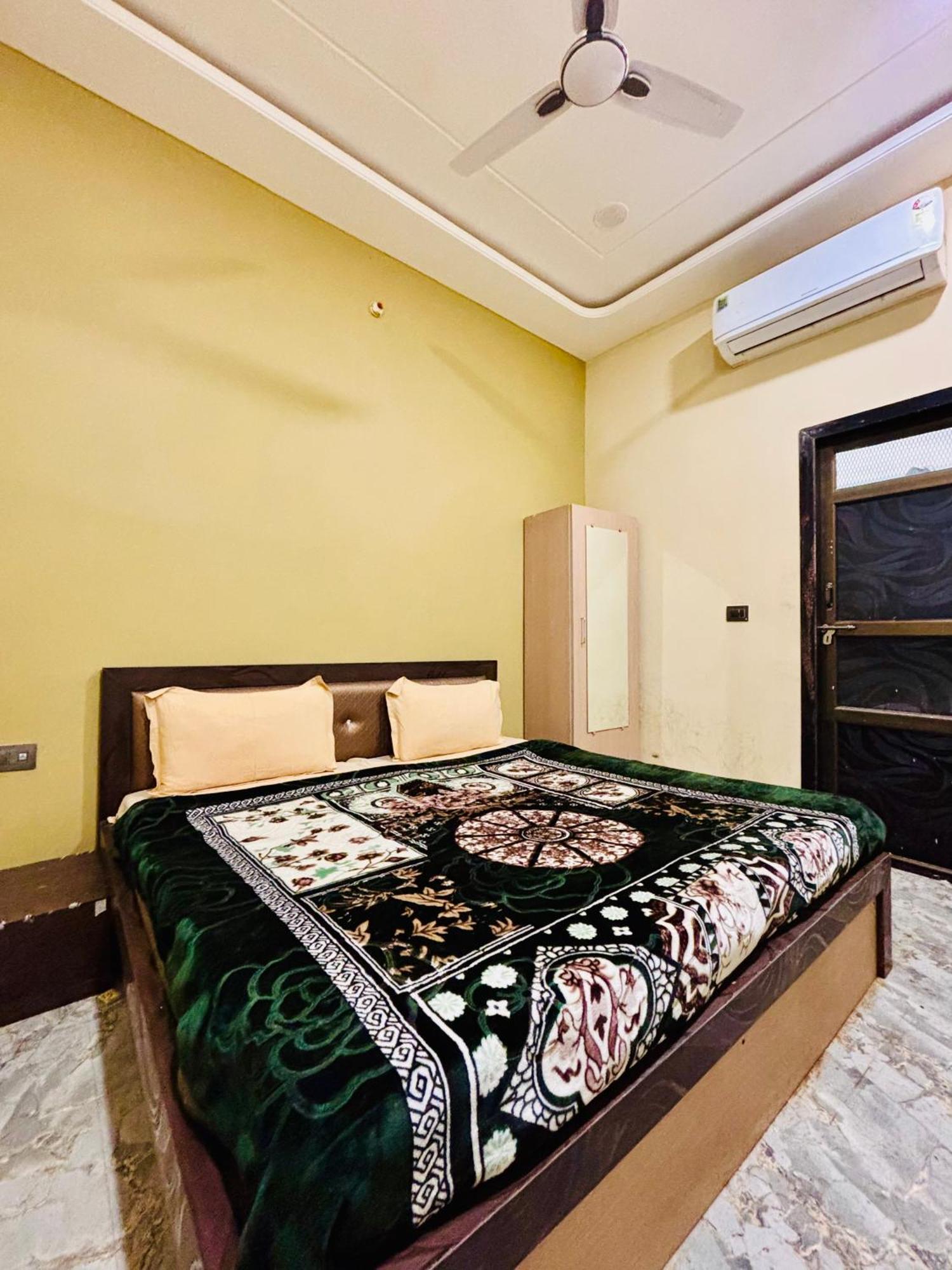 Shree Shyam Hotel Toran Dawar Khatu ภายนอก รูปภาพ